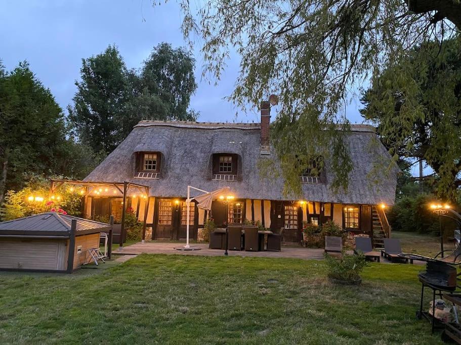 Chaumiere Familiale Weekend & Vacances Paisible Saint-Philbert-sur-Risle Dış mekan fotoğraf