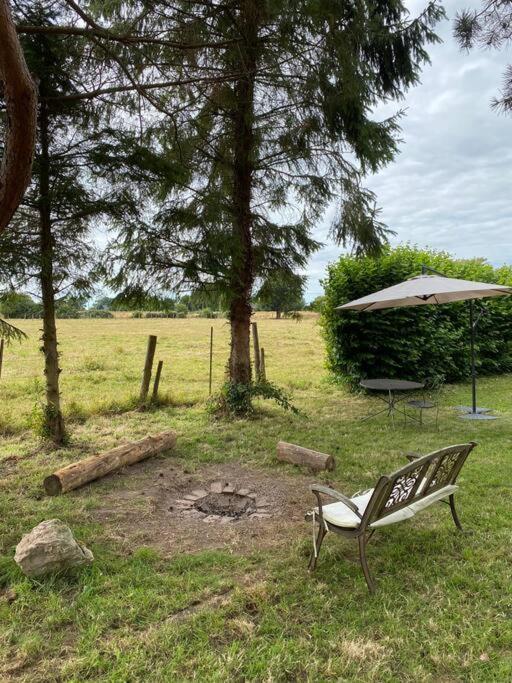 Chaumiere Familiale Weekend & Vacances Paisible Saint-Philbert-sur-Risle Dış mekan fotoğraf