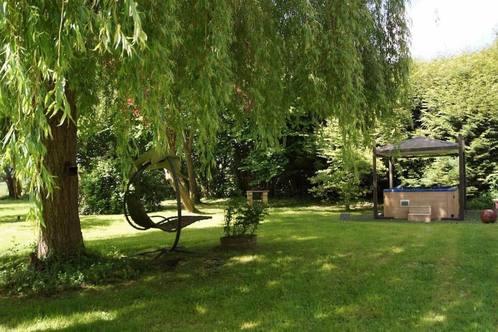Chaumiere Familiale Weekend & Vacances Paisible Saint-Philbert-sur-Risle Dış mekan fotoğraf