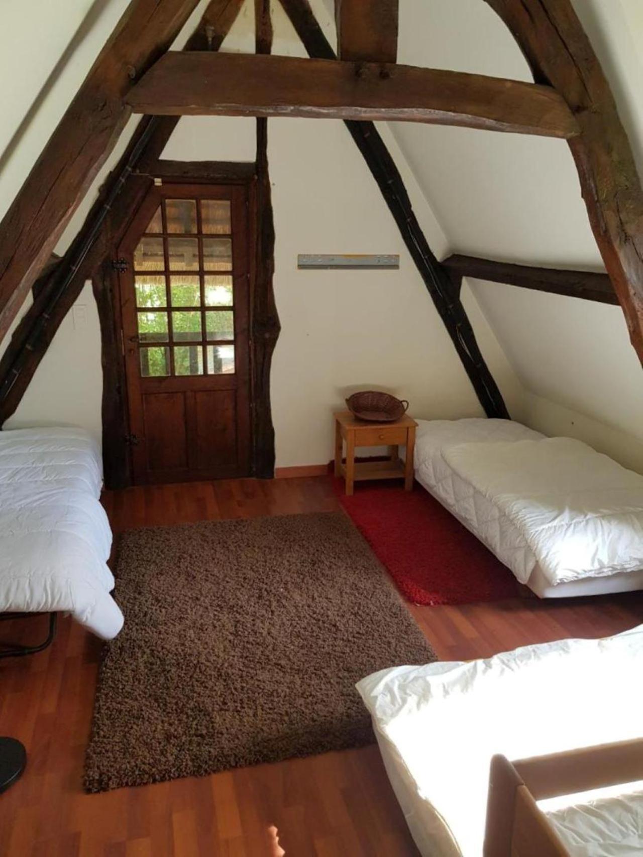 Chaumiere Familiale Weekend & Vacances Paisible Saint-Philbert-sur-Risle Dış mekan fotoğraf